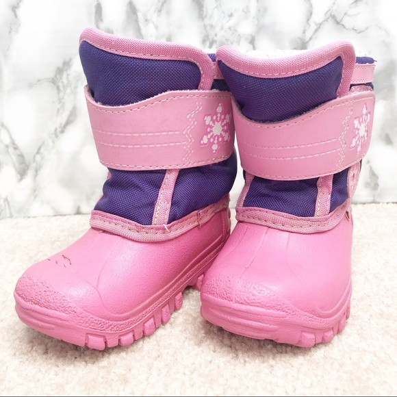 Gray Wolf Pink Toddler’s Winter Boots size 5 - Picture 3 of 10